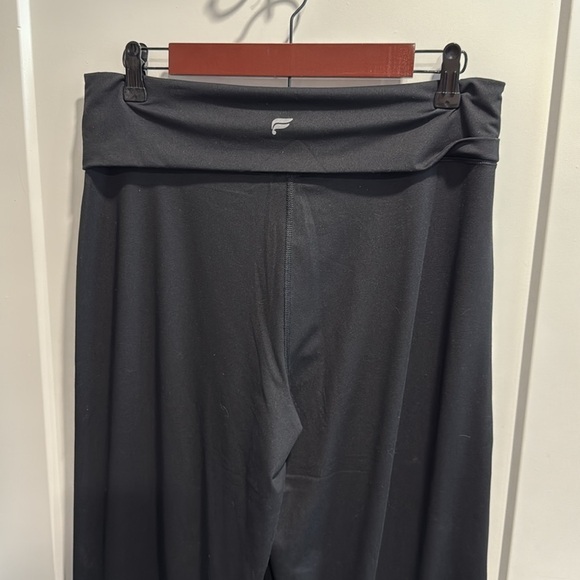 Fabletics High Waisted Foldover Pant NWT Medium Tall - Picture 5 of 8